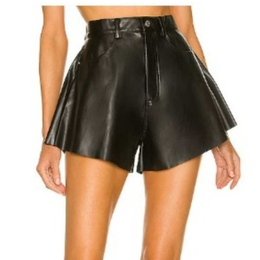 Weworewhat flare bell short NWT